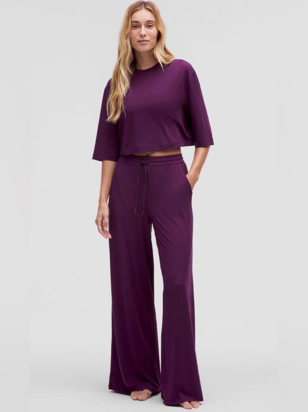 Lululemon Modal Lounge Set in Dramatic Magenta Sz 6 top and 8 bottoms